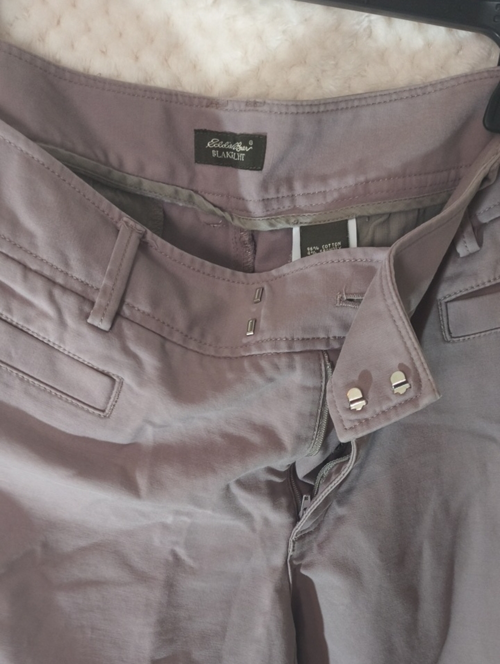 Eddie Bauer Blaklärf Womens Chinos in Mauve-Taupe